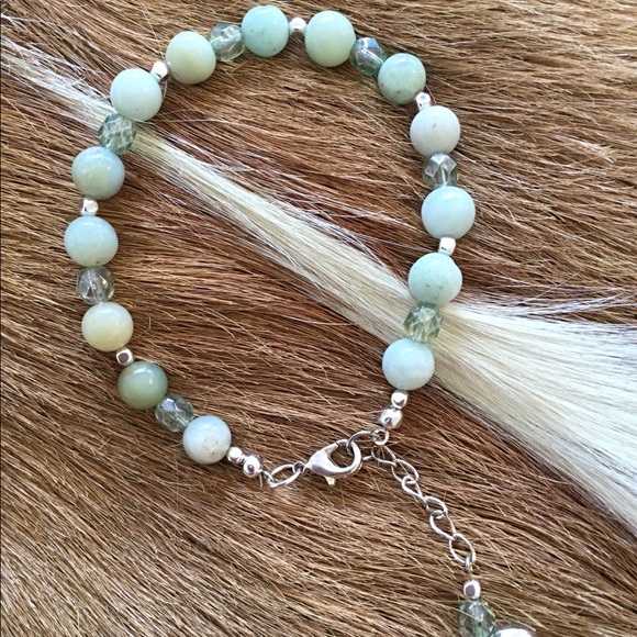 SUMMER SPECIAL 🎄 Light Green Moonstone Bracelet, Crystal Bracelet. Gift - Picture 8 of 10